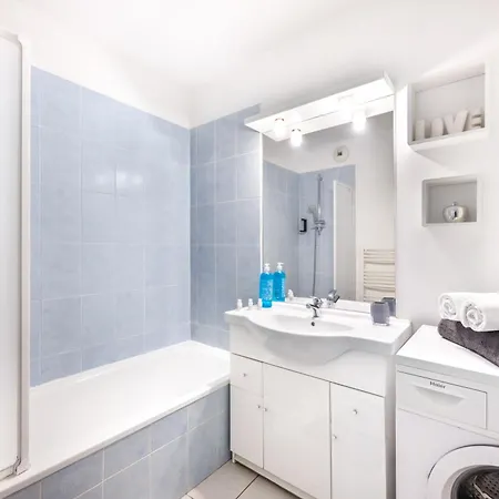 Bngo L Cosy Et Calme L Metro B, 4 Personnes * Lyon